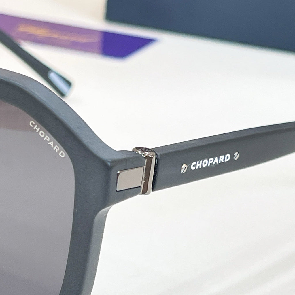 Chopard SCHM374 Eyeglass Frames